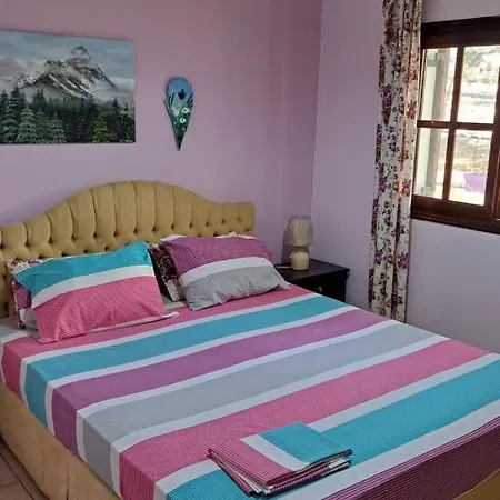 Holiday home βlueview